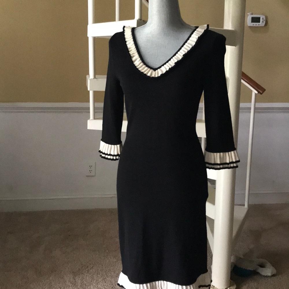 Jennifer Roberts  black knit dress with white trim